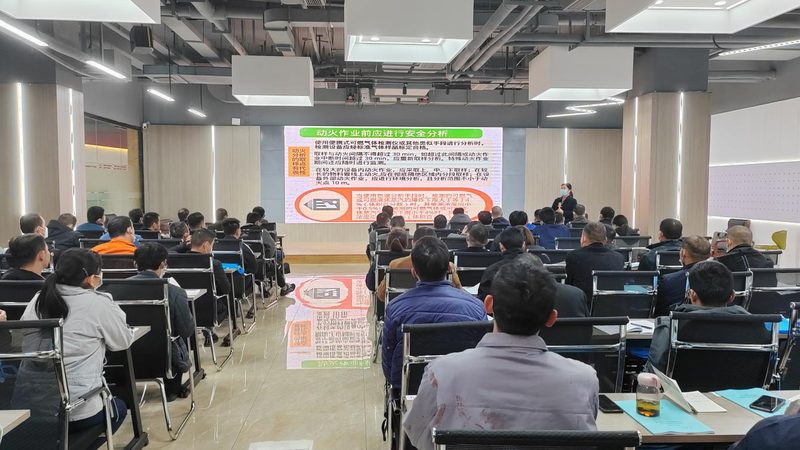心理咨询师培训，如何辨别正规学校？**