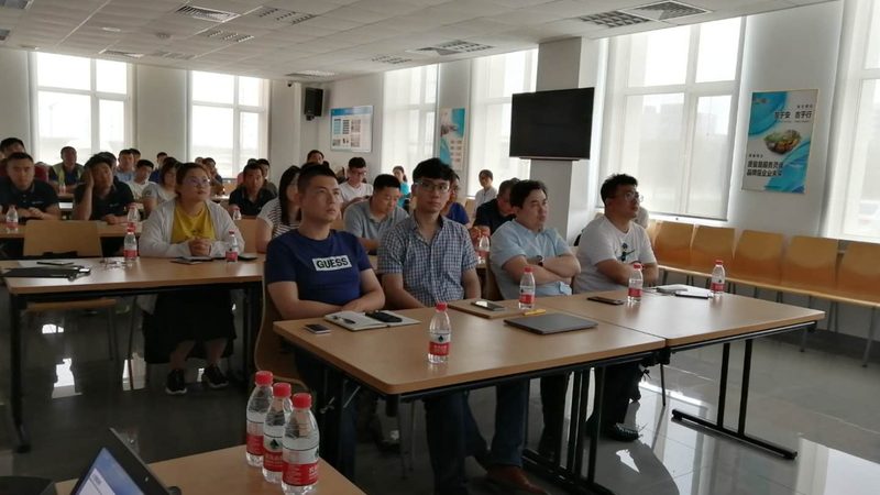 管理培训公司品牌解析：揭秘职场进修者的选择之道