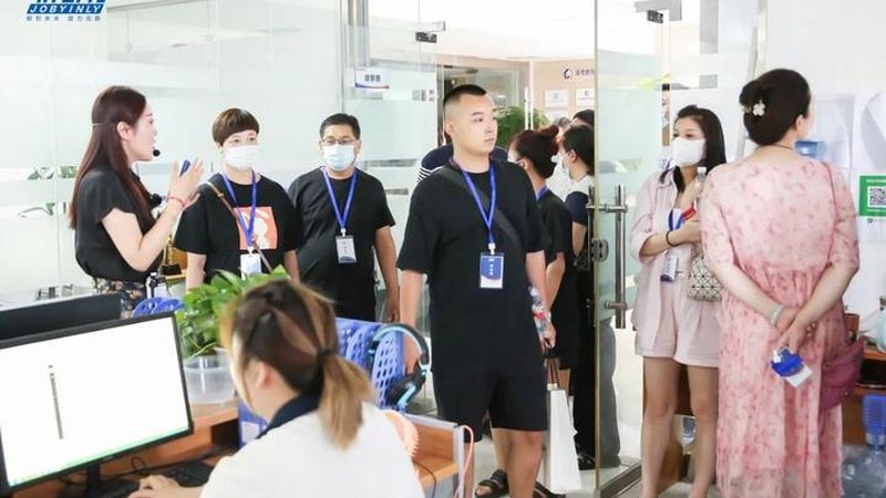 考电工证报名费多少？揭秘报名费用构成与选择要点**
